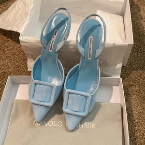 Manolo Blahnik Maysli 70 Suede Slingback Pump, Powder blue